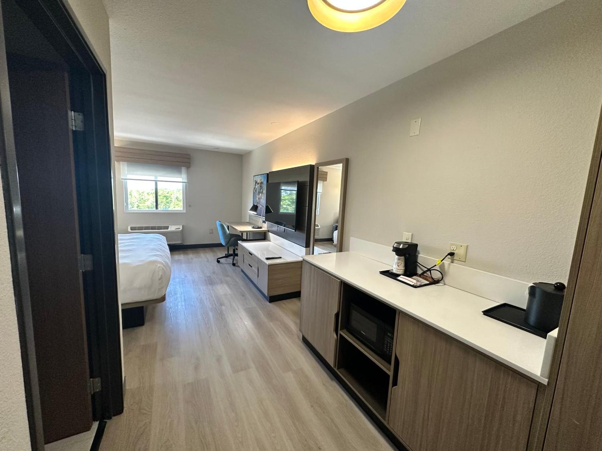 Midtown Suites - Greenville Kültér fotó